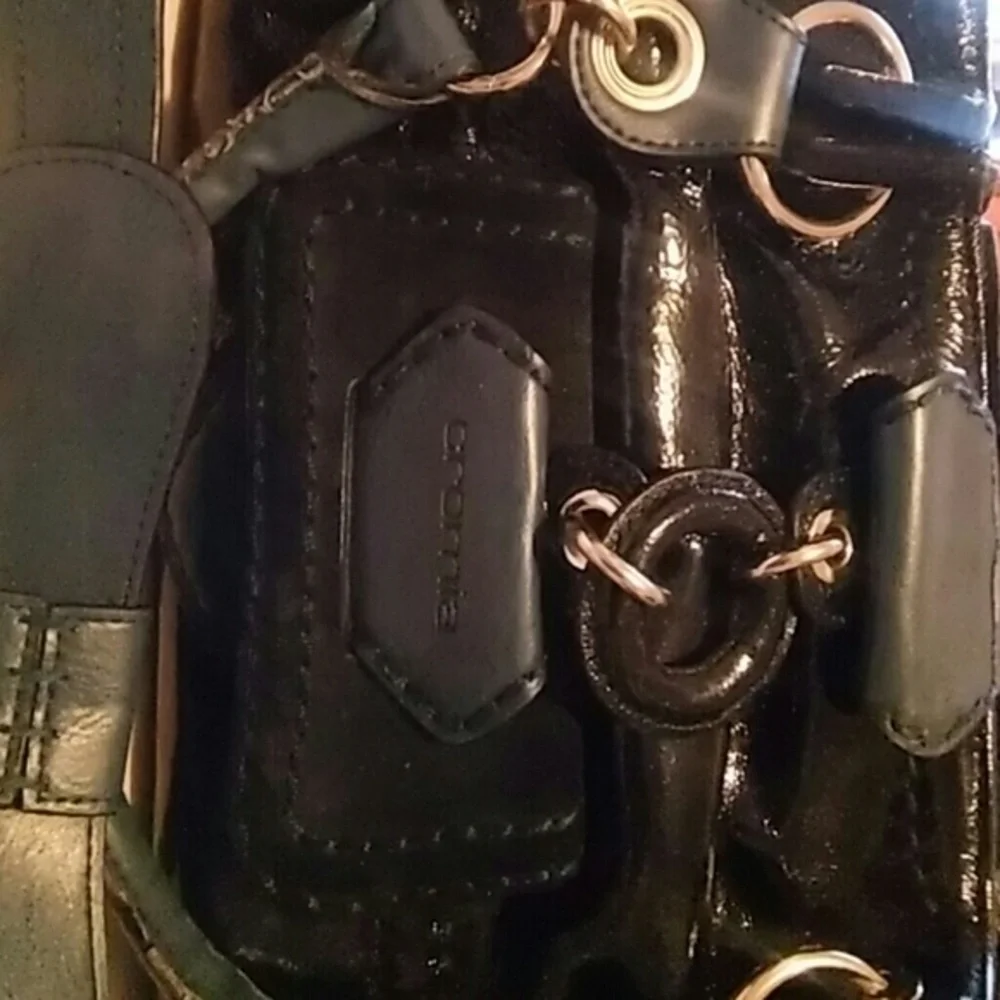 Cromia shoulder bag.